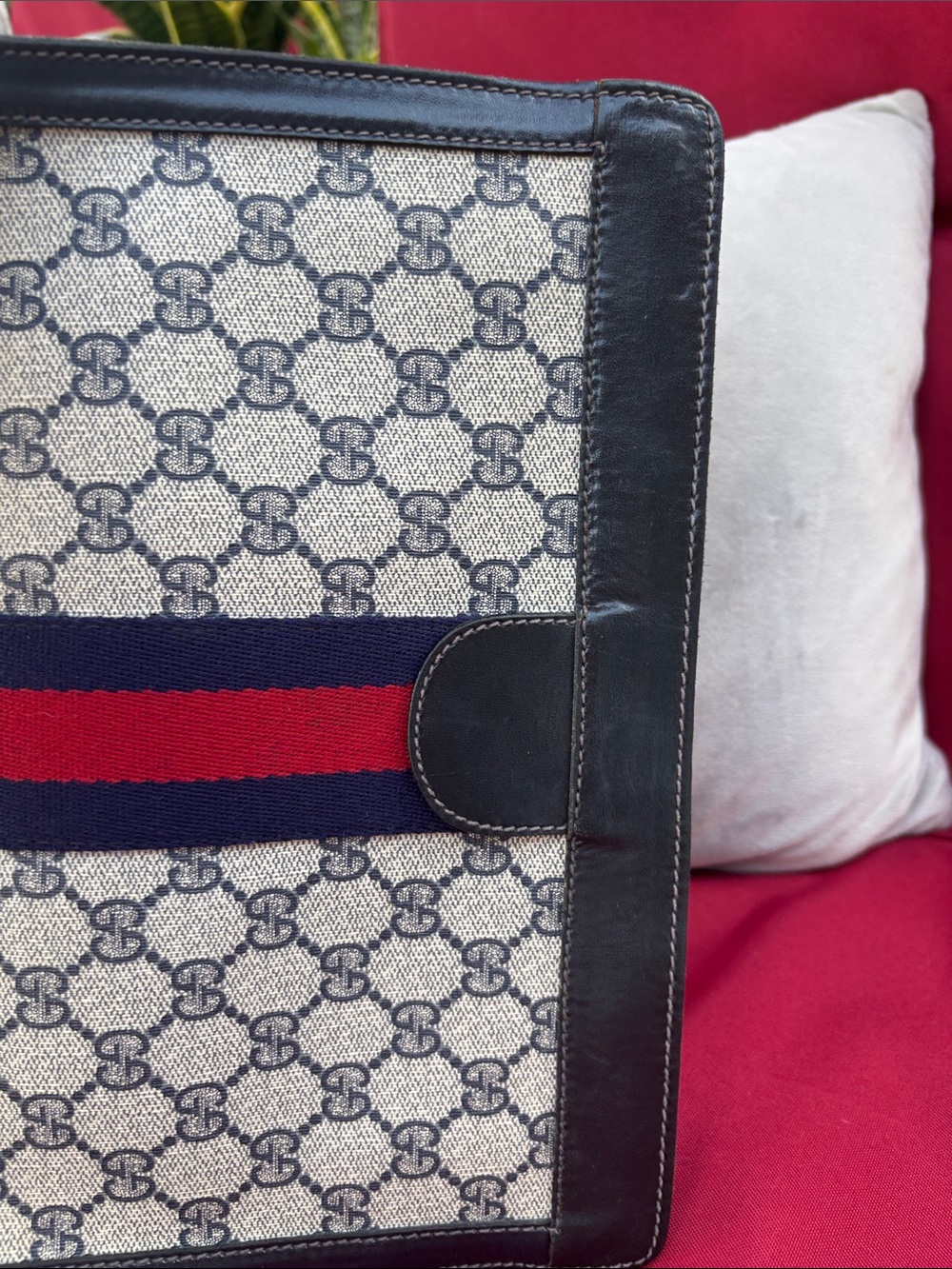 Gucci GG Supreme Canvas Clutch with Blue and Red Web Stripe - Picture 13 of 15